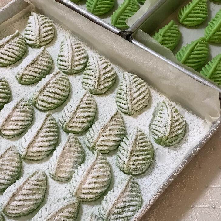 Makmur Peanut Cookies